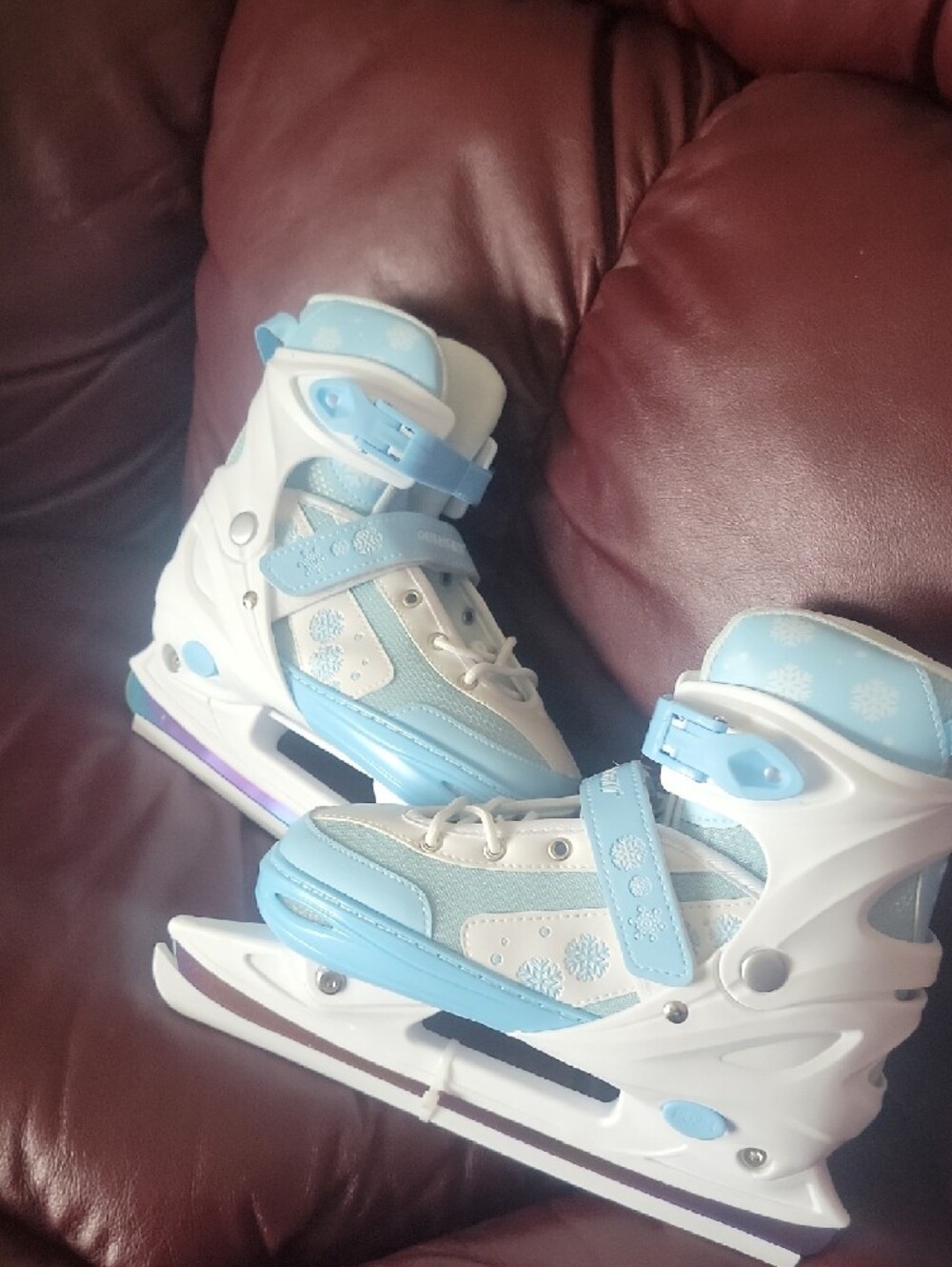 Obensky Ice Skates. Kids. Large.